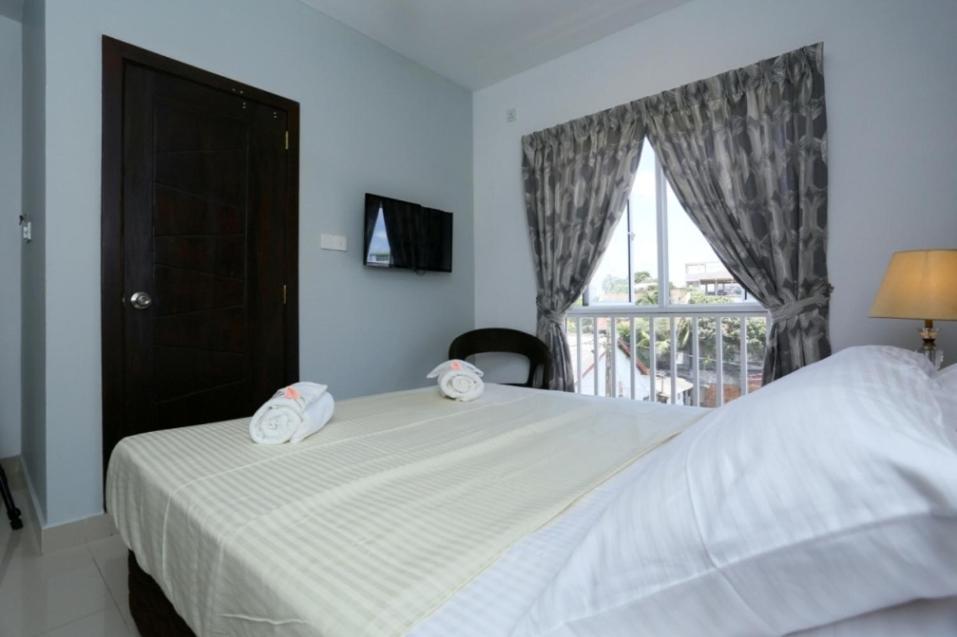 5 @ Rodney Place Kolombo